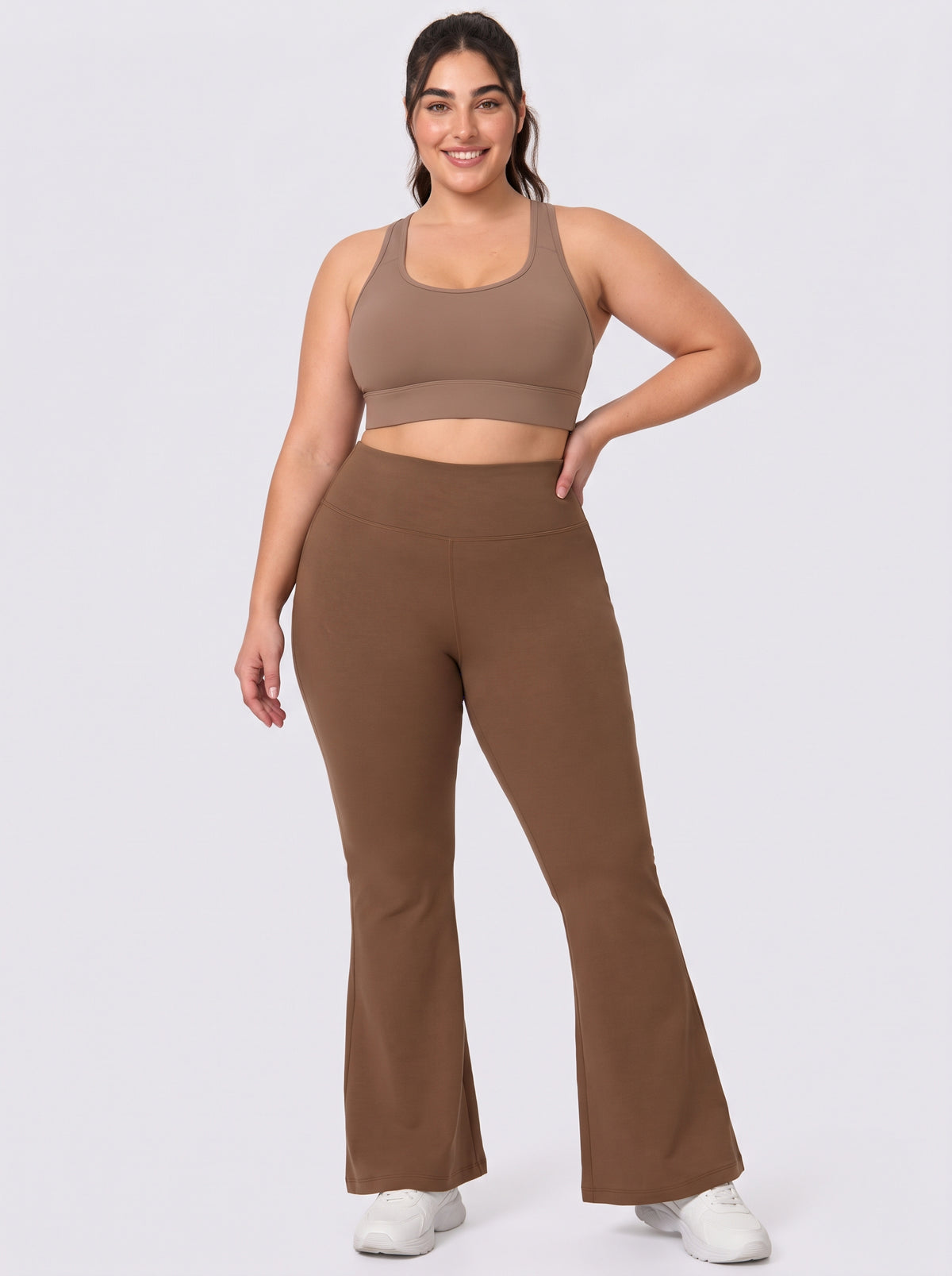 Women's Midsize Wireless Sports Bra & Flare Leggings Set