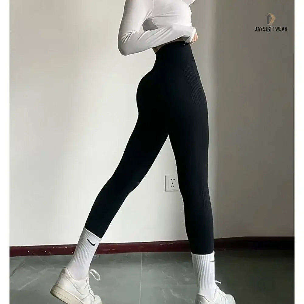 High-Waist Seamless Leggings - Women's Activewear