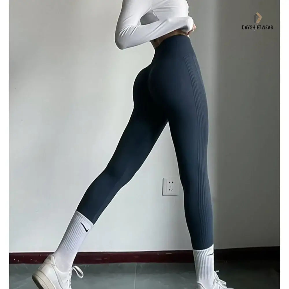 High-Waist Seamless Leggings - Women's Activewear